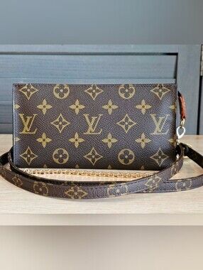 Authentic LOUIS VUITTON Monogram Pochette Pouch Crossbody